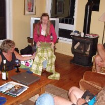 074 (2) GE DIGITAL CAMERA