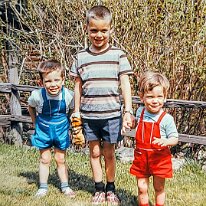 Photo665279003260_inner_6-355-659-355-6-824-645-820