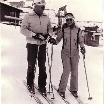 Mum Dad skiing Germany